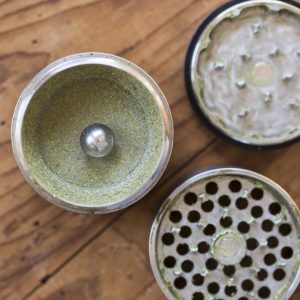 Cannabis Leaf 75mm Grinder